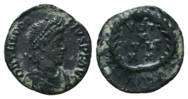 Theodosius II; 402-450 AD, Ae,

Condition: Very Fine

Weight: 0.90 gr
Diameter: 13 mm