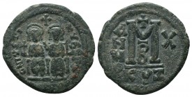 Justin II , with Sophia (565-578 AD). AE Follis

Condition: Very Fine

Weight: gr
Diameter: mm