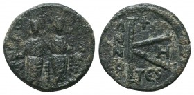 Justin II , with Sophia (565-578 AD). AE Half Follis

Condition: Very Fine

Weight: 12.50 gr
Diameter: 29 mm