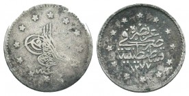 Islamic Coins Ar, Silver

Condition: Very Fine

Weight: 1.10 gr
Diameter: 14 mm