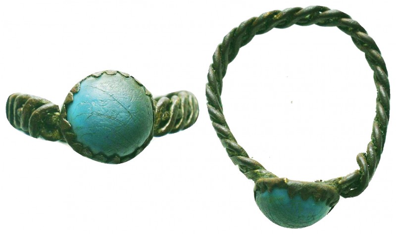 Byzantine Empire, c. 8th-12th century. Bronze ring 

Condition: Very Fine

W...
