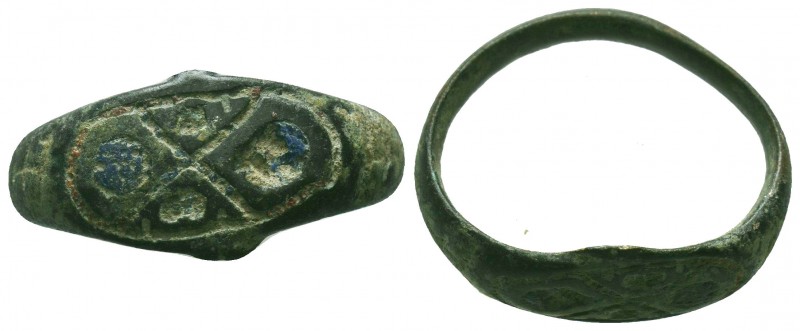 Byzantine Empire, c. 8th-12th century. Bronze ring 

Condition: Very Fine

W...