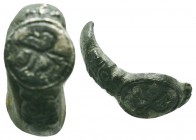 Byzantine Empire, c. 8th-12th century. Silver ring 

Condition: Very Fine

Weight: gr
Diameter: mm