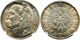 Pilsudski, 10 zloty 1937 - NGC MS62
Rzadszy rocznik.&nbsp;
Egzemplarz, którego urody nie odzwierciedla przyznana ocena od NGC.&nbsp;
Wyjątkowa menn...
