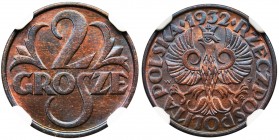 2 grosze 1932 - NGC MS66 BN
Rzadszy rocznik.
Menniczy egzemplarz z połyskiem. Wyśmienita prezencja.&nbsp;
Najwyższa nota w rejestrze NGC.Reference:...