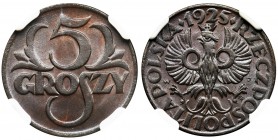 5 groszy 1925 - NGC MS65 BN
Rzadki rocznik w znakomitym, menniczym stanie zachowania. Kolor brązowy z elementami czerwieni.&nbsp;
Druga najwyższa no...