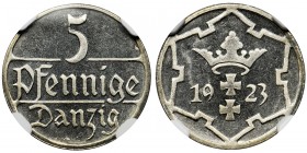 Free City of Danizg, 5 pfennig 1923 - NGC PF66 - proof
Moneta projektu Fryderyka Fischera wybita stemplem lustrzanym w perfekcyjnym stanie zachowania...