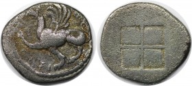 Griechische Münzen, THRACIA. ABDERA. Drachme nach 480 v. Chr. (?), Vs: Greif nach links sitzend vor ihm // // Σ I, Rs: Flaches viergeteiltes Incusum. ...