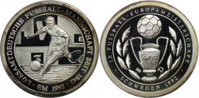 Europäische Münzen und Medaillen, Schweden / Sweden. "Fussball EM 1992". Medaille 1992, Silber. Stempelglanz