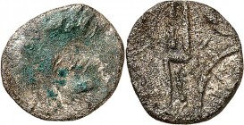 BRITANNIEN. 
DUROTRIGES. 
Ag-Unit (1/4 Stater) (11mm) (58/45 v.Chr.) 0,57g. Sichelartiges Ornament, darüber 3 weitere Ornamente (miitig auf dem Kopf...