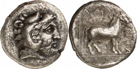 MAKEDONIEN. 
KÖNIGREICH. 
Amyntas III. 393-370 v. Chr. Didrachmon (um 389/383) 8,88g. Kopf des bärtigen Herakles im Löwenfell n.r. / Im Quadrat: AMY...