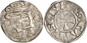 FRANKREICH. 
Chartres, Herren von Saint Aignan 11. oder 12. Jh.. 
Denar 1,34g. Stilisiertes Profil n.r. / +CARTISCIVITAS Kreuz. Metcalf 42. . 


...