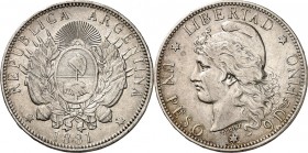 ARGENTINIEN. 
Republik. 
Peso 1881 Wappen auf Armaturen / Freiheitskopf n.l. KM&nbsp; 29. . 


l.Kratzer,ss