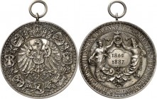 DEUTSCHE STÄDTE. 
Alphabetisch. 
FRANKFURT am Main. Medaille 1887 a. d. 9. Dt. Bundesschiessen. Schütze und Stadtgöttin halten Kranz über Schild mit...