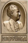 PERSONEN. 
INDUSTRIELLE und UNTERNEHMER. 
PFUNGST, Dr. Arthur *9.3.1864 Frankfurt am Main +3.10.1912 ebd. Plakette 1912 (v. O. Maith, b. Poellath) z...