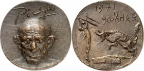 PERSONEN. 
MALER und BILDHAUER. 
PICASSO, Pablo * 25.10.1881 Malaga,+ 8.4.1973 Mougins. Medaille 1971 (v. O. Kallenbach) a.s. 90. Geb. Kopf v.v. u.s...