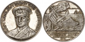 GESCHICHTE u. VERKEHRSWESEN. 
KRIEG und FRIEDEN. 
I. Weltkrieg 1914-1918 DEUTSCHLAND. Medaille 1914 (v. Ziegler) a. d. Versenkung von 3 engl. Panzer...