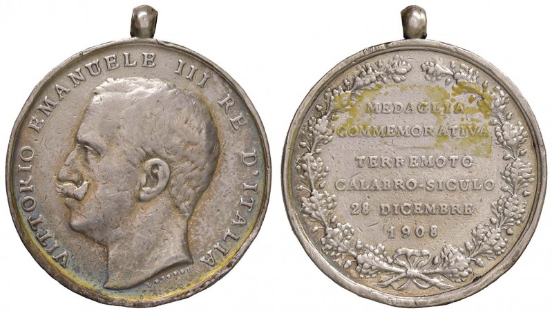 Vittorio Emanuele III - Medaglia 1908 per il terremoto Calabro Lucano. 15,61 gra...