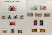 Germania (1973-1985)- Album Marini contenente una raccolta di francobolli - Come da foto.
n.a.
