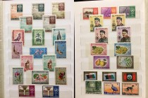 Afghanistan Varie- Album contenente una raccolta di francobolli - Come da foto.
n.a.