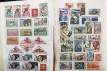 Colonie Francesi Varie- Album contenente una raccolta di francobolli - Come da foto.
n.a.