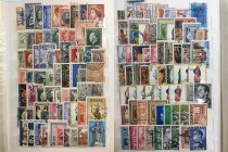 Grecia Varie- Album contenente una raccolta di francobolli - Come da foto.
n.a.