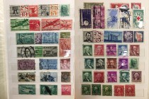 Stati Uniti Varie- Album contenente una raccolta di francobolli - Come da foto.
n.a.
