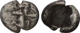 ACHAEMENID EMPIRE. Time of Darios I to Xerxes I. (Circa 505-480 BC). AR 1/8 Siglos. Obv: Persian king or hero in kneeling-running stance right, drawin...