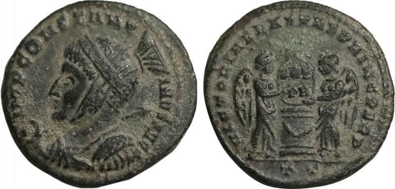 Constantine I (306-337), Nummus, Ticinum. Obv: IMP CONSTANTINVS AVG, helmeted an...