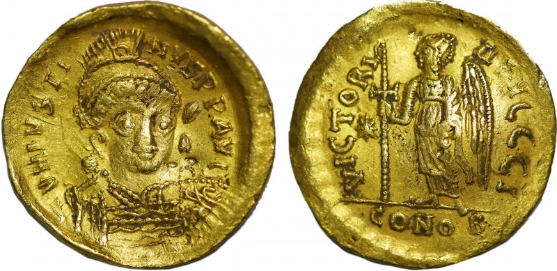 JUSTIN I (518-527). GOLD Solidus. Constantinople.
Obv: D N IVSTINVS P P AVG.
Hel...