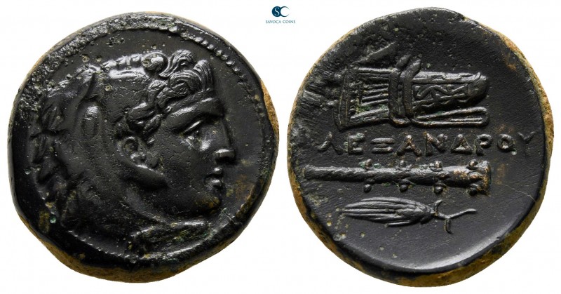 Kings of Macedon. Alexander III "the Great" 336-323 BC. 
Bronze Æ

18 mm., 6,...