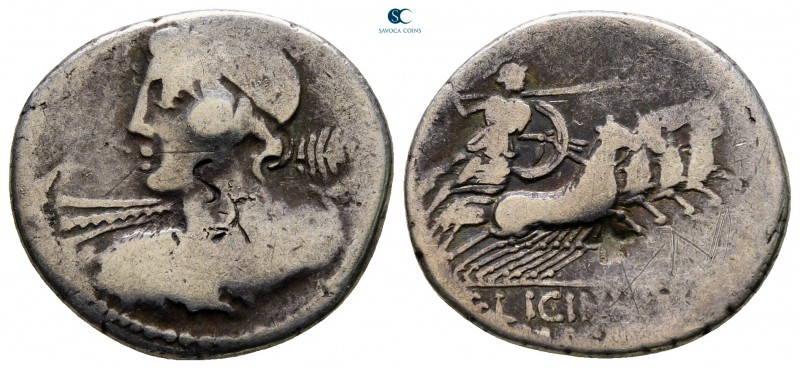 C. Licinius L. F. Macer 84 BC. Rome
Denarius AR

19 mm., 3,59 g.

fine