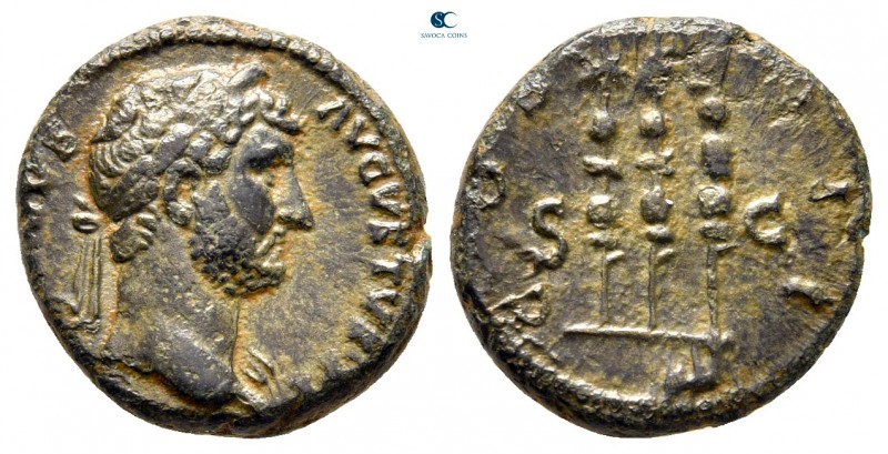 Hadrian AD 117-138. Rome
Semis Æ

17 mm., 3,42 g.

very fine