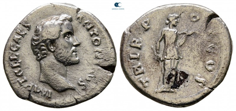 Antoninus Pius AD 138-161. Rome
Denarius AR

20 mm., 2,76 g.

very fine, to...