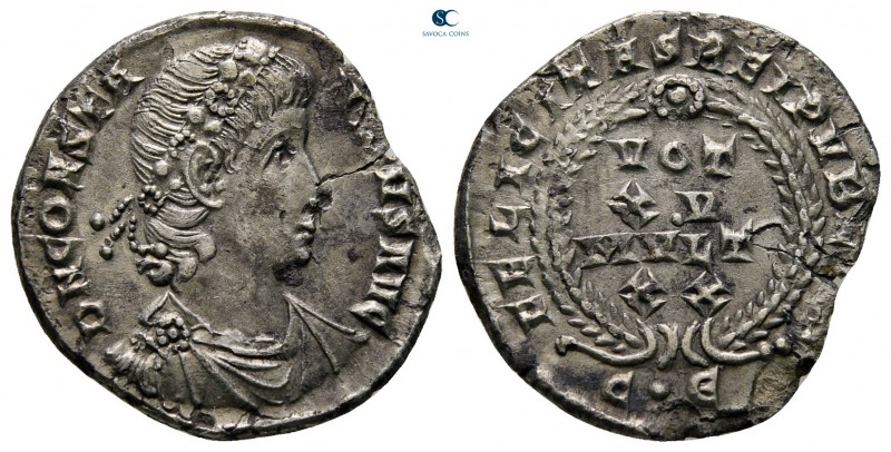 Constantius II AD 337-361. Constantinople
Siliqua AR

18 mm., 2,79 g.

very...