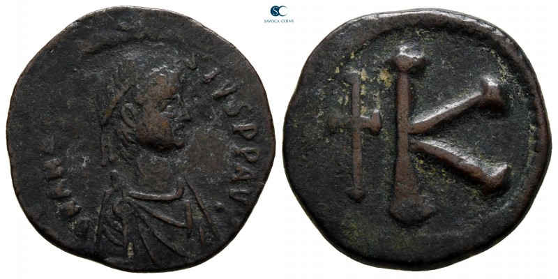 Anastasius I AD 491-518. Constantinople
Half follis Æ

22 mm., 4,27 g.

ver...