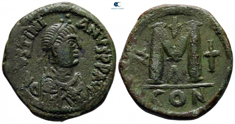 Justinian I AD 527-565. Constantinople
Follis Æ

30 mm., 16,77 g.

very fin...