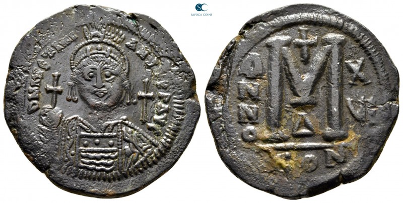 Justinian I AD 527-565. Constantinople
Follis Æ

37 mm., 19,75 g.

very fin...