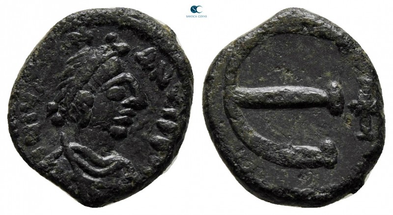 Justinian I AD 527-565. Nikomedia
Pentanummium Æ

13 mm., 1,66 g.

very fin...