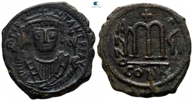 Tiberius II Constantine AD 578-582. Constantinople
Follis Æ

32 mm., 12,09 g....