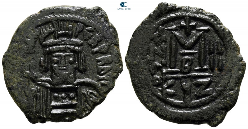 Heraclius AD 610-641. Cyzicus
Follis Æ

34 mm., 10,52 g.

good very fine