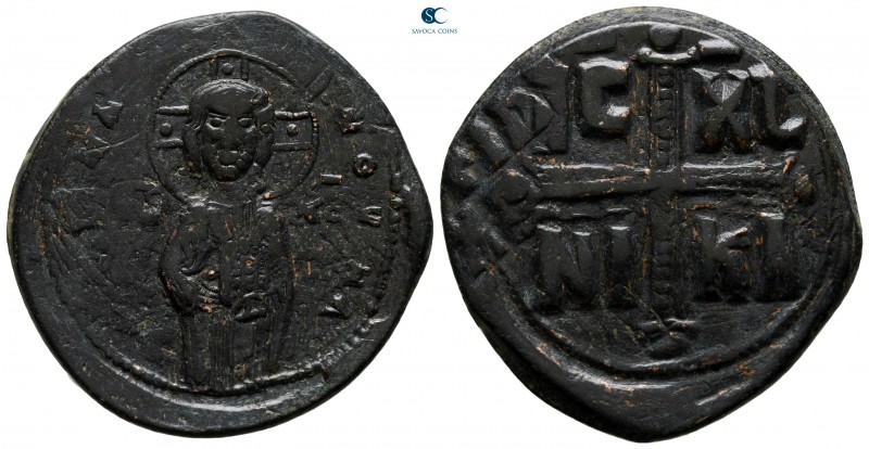 Michael IV AD 1034-1041. Constantinople
Anonymous follis Æ

34 mm., 11,41 g....