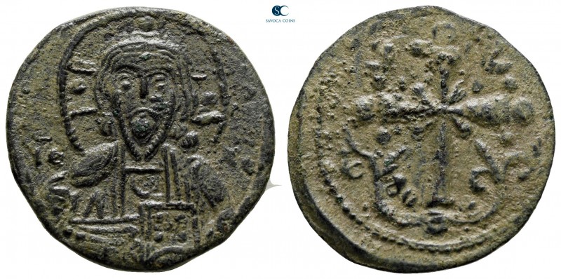 Nicephorus III Botaniates AD 1078-1081. Constantinople
Anonymous follis Æ

24...