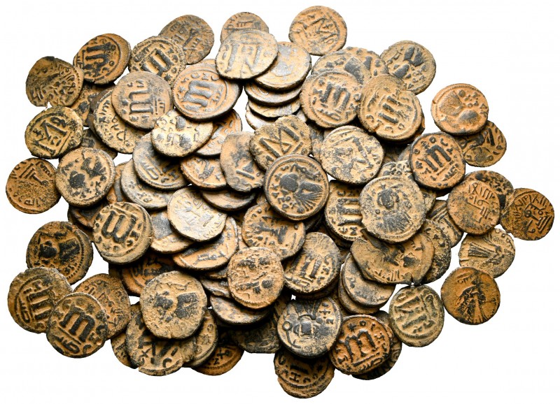 Lot of ca. 100 arab-byzantine bronze coins / SOLD AS SEEN, NO RETURN!

very fi...