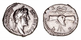 Antonino Pío
Denario. AR. Roma. (138-161). R/COS. III. Manos enlazadas y detrás caduceo. 3.55g. RIC.136. MBC+/MBC.