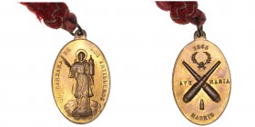Medalla. AE. Santa Bárbara de los Artilleros, Madrid 1893. 41.00mm. Pérez Guerra 767. Ovalada, con anilla y cordón de cuello. MBC.