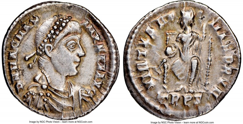 Magnus Maximus, Western Roman Empire (AD 383-388). AR siliqua (19mm, 2.05 gm, 7h...