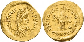 Basiliscus, 475 – 476 
Tremissis, Constantinopolis 475-476, AV 1.49 g. DN baSILIS – CyS P P AVG Pearl-diademed, draped and cuirassed bust r. Rev. VIC...