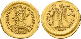 Theoderic, 493 – 526 
Pseudo-Imperial Coinage. In the name of Anastasius, 491-518. Solidus, Roma 493-526, AV 4.42 g. DN ANASTA – SIVS PF AVC Pearl-di...
