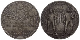 Schweiz, Lausanne. AR Medaille 1900 (50 mm, 61.66 g), auf das Tir du 75. anniversaire (1825-1900) der Carabiniers de Lausanne. Mit "S". Richter 1609a ...